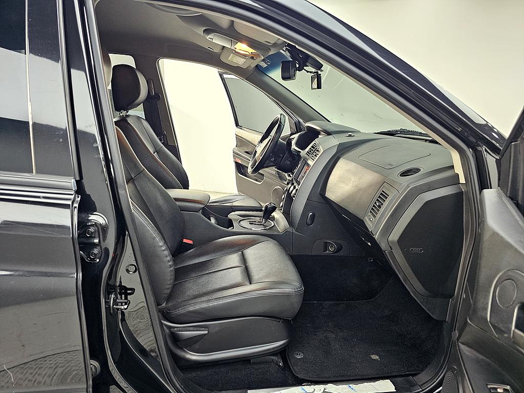 Ssangyong Korando - Vista 11