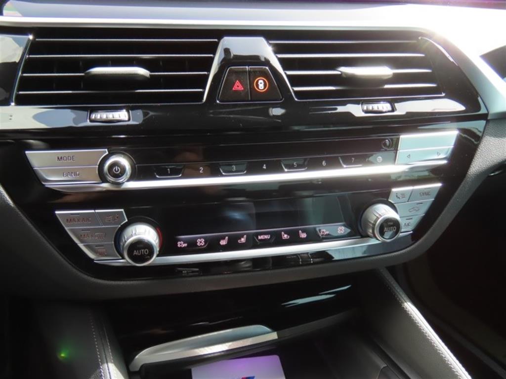 BMW 5 Series 2023 - Importación desde Corea - HF Imports Iquique - Foto 7