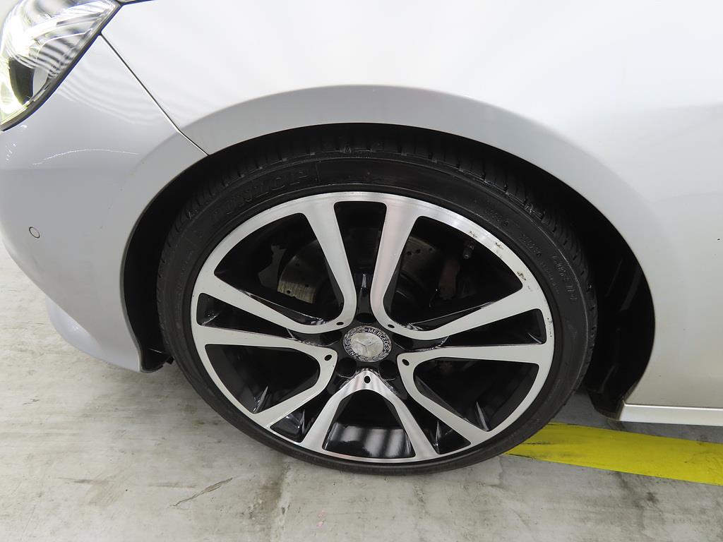Mercedes Benz E class 2015 Plateado - Importación desde Corea - HF Imports Iquique - Foto 20