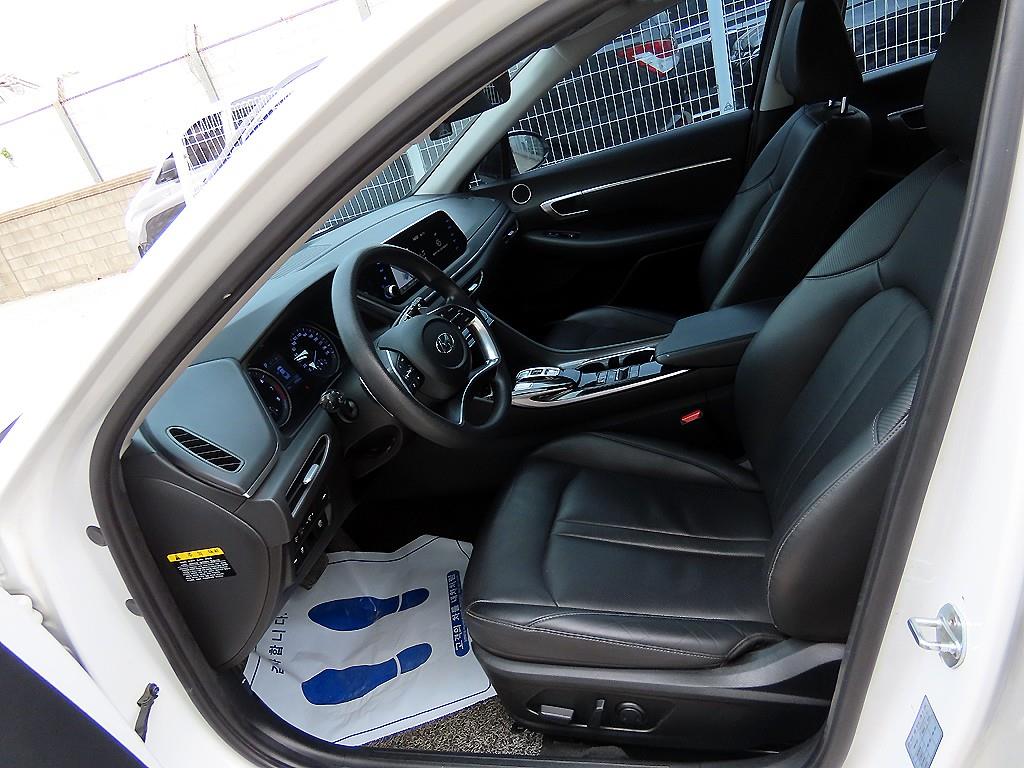 HYUNDAI Sonata - Vista 5