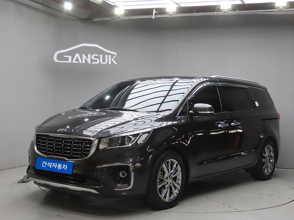 KIA Carnival - Vista 3