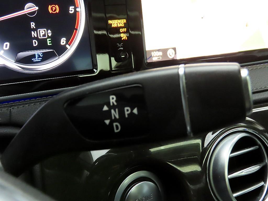 Mercedes Benz S Class - Vista 10