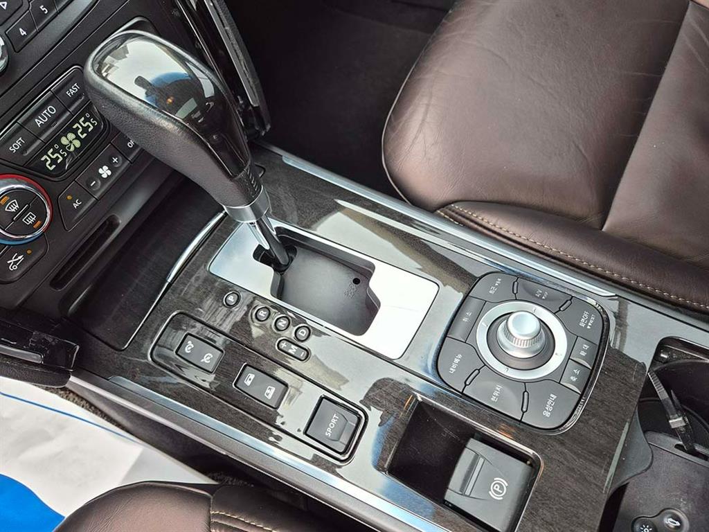 SAMSUNG SM7 - Vista 11