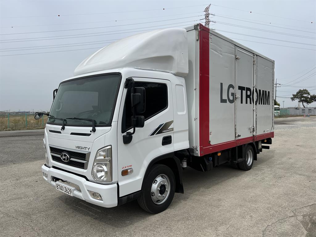 medium and large cargo truck 2017 Blanco - Importación desde Corea - HF Imports Iquique - Foto 1