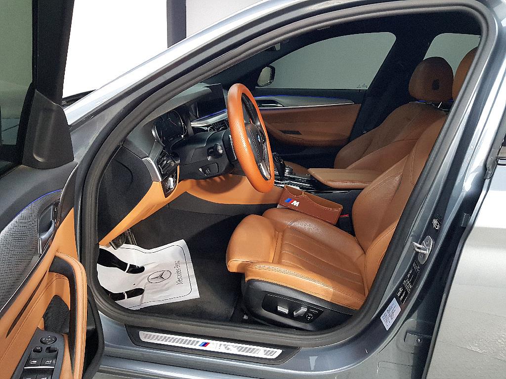 BMW 5 Series - Vista 8