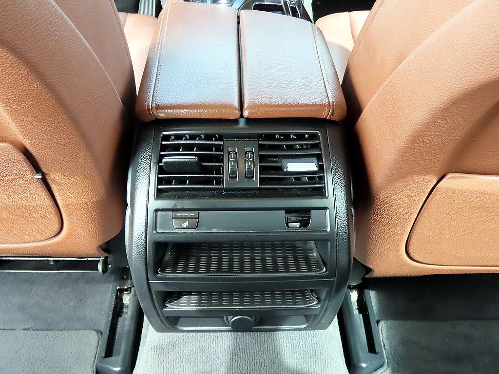 BMW 5 Series 2016 Negro - Importación desde Corea - HF Imports Iquique - Foto 15