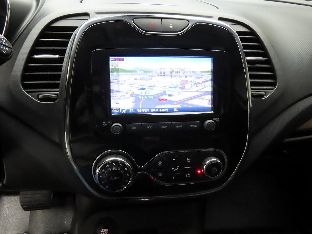 SAMSUNG QM3 - Vista 9