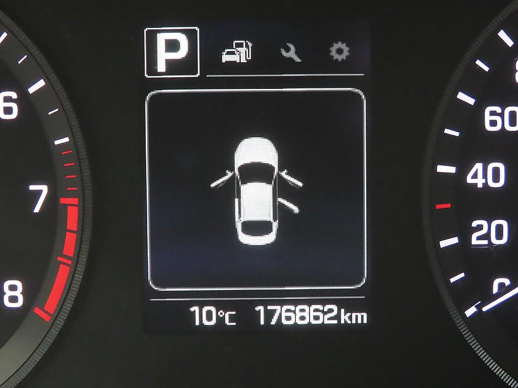HYUNDAI Sonata - Vista 11