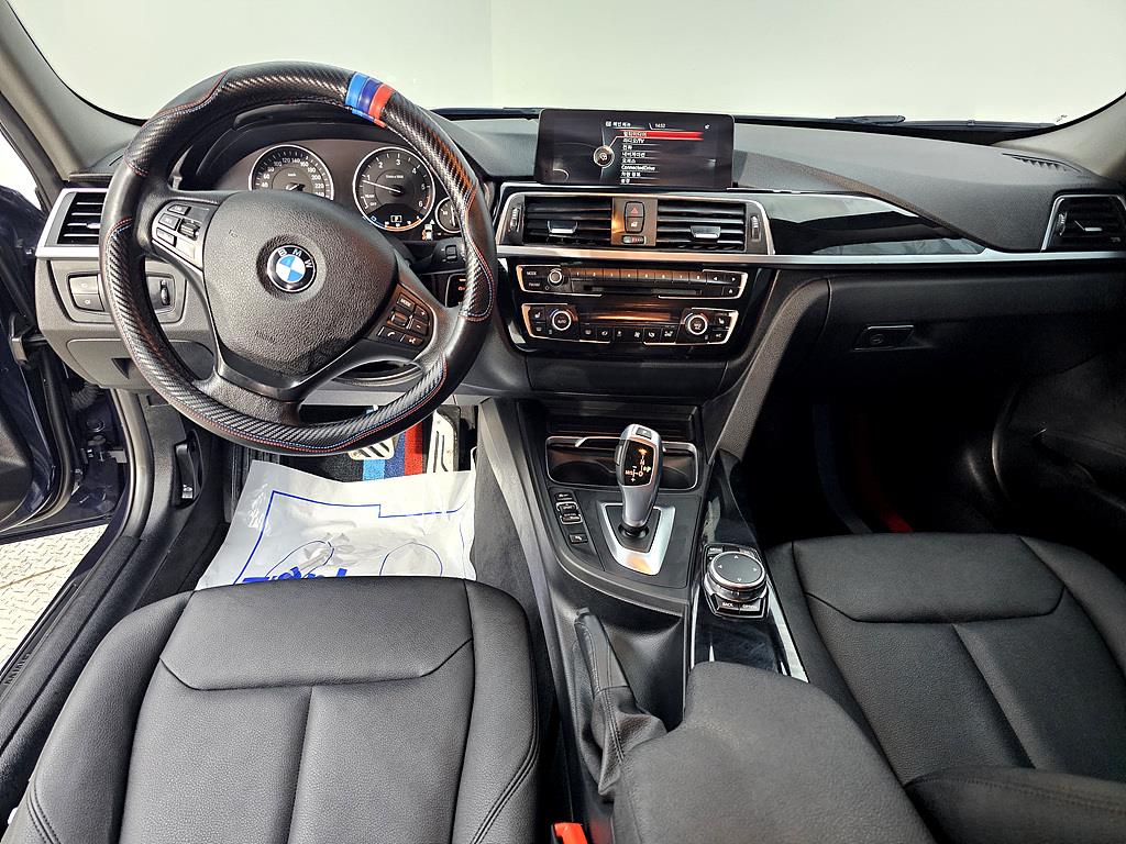 BMW 3 series - Vista 5