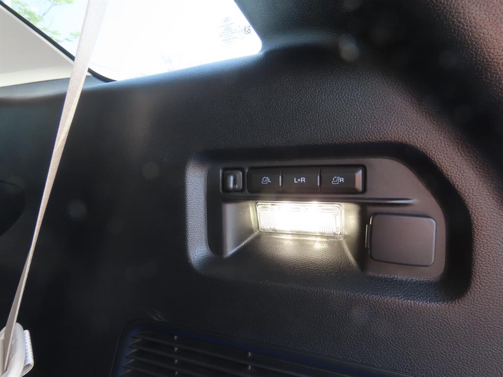 Ford Explorer - Vista 11