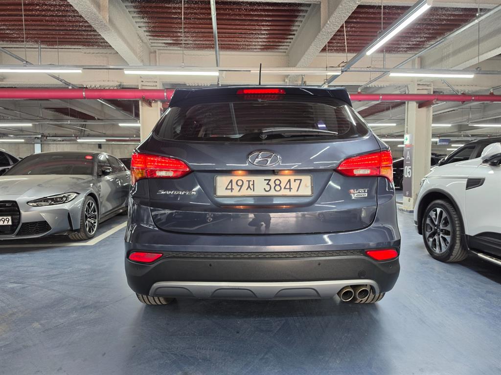 HYUNDAI Santa Fe - Vista 4