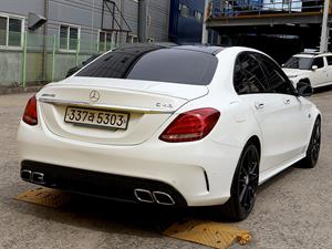 Mercedes Benz C Class - Vista 8