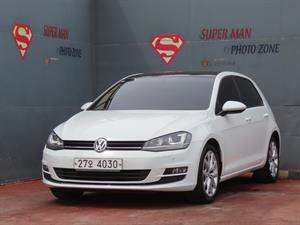 Volkswagen Golf - Vista 2