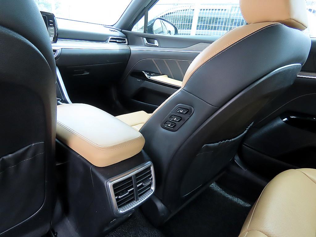 KIA K5 2021 Negro - Importación desde Corea - HF Imports Iquique - Foto 15