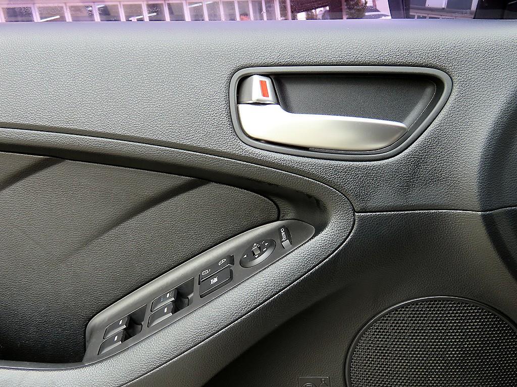 KIA K3 - Vista 11