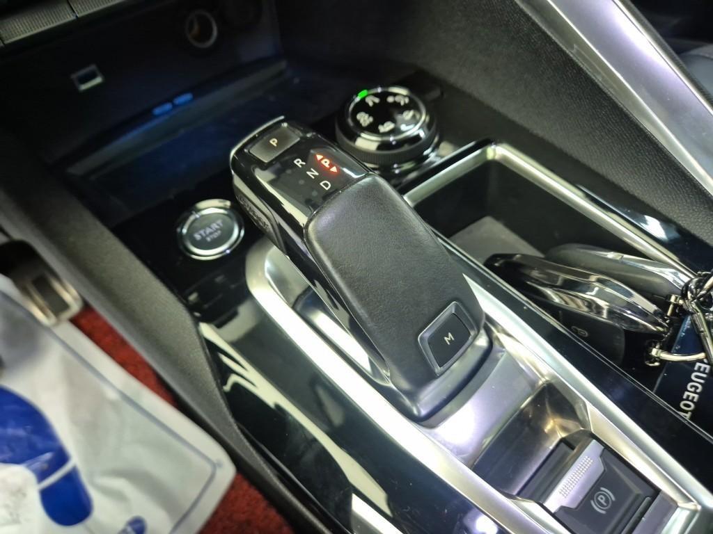 Peugeot 3008 - Vista 8