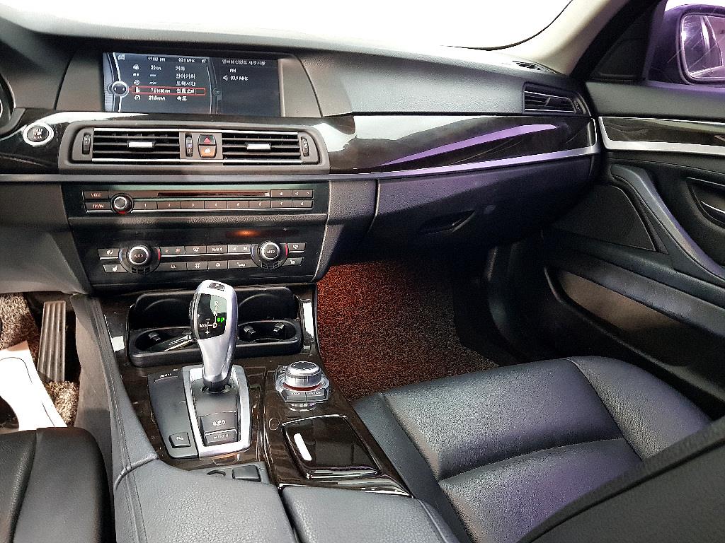 BMW 5 Series - Vista 10