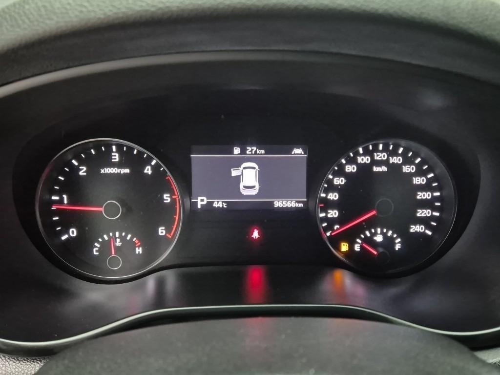 KIA Sportage - Vista 6