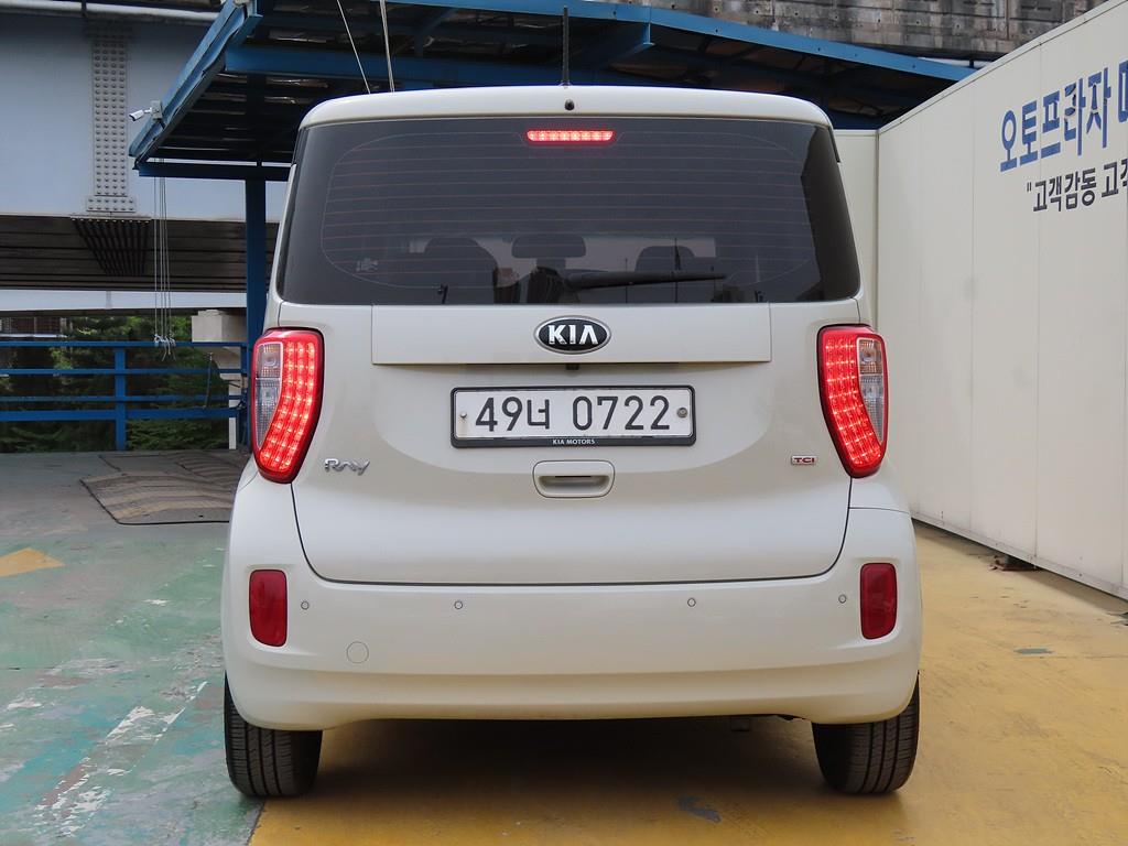 KIA Ray - Vista 3