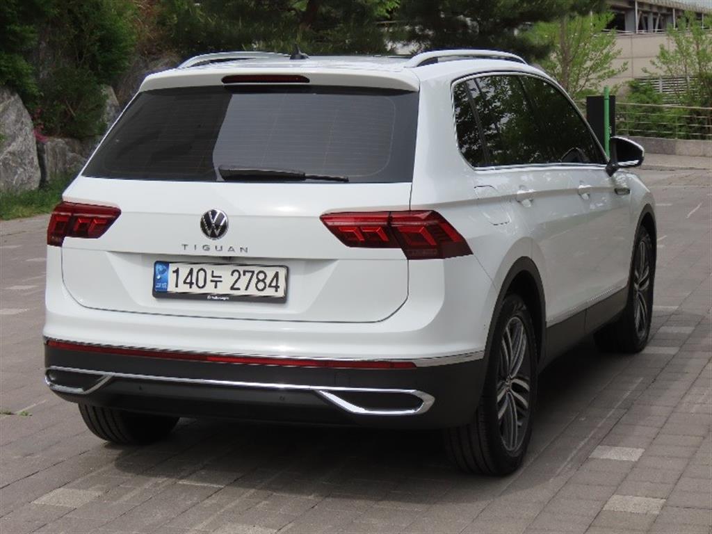 Volkswagen Tiguan - Vista 5