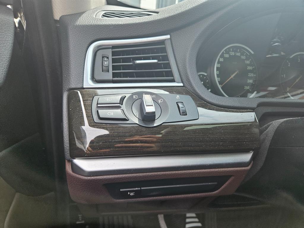 BMW Gran Turismo 2015 Negro - Importación desde Corea - HF Imports Iquique - Foto 17