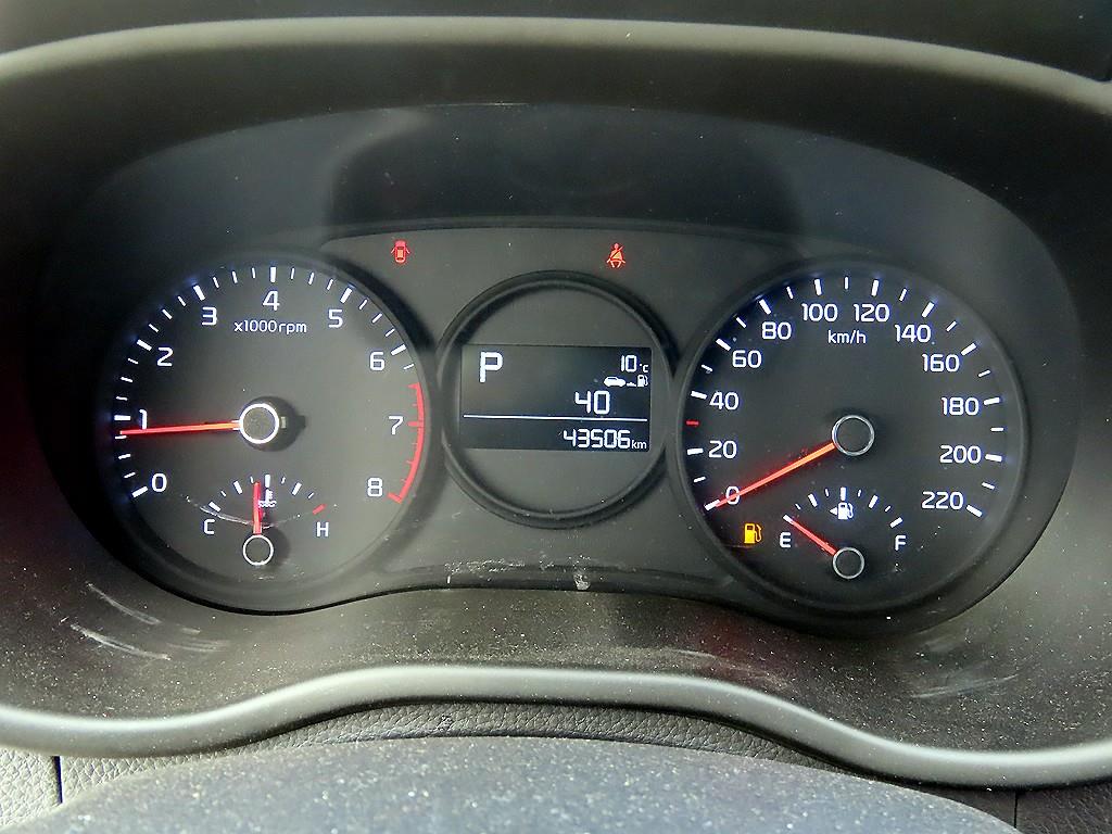 KIA Morning - Vista 9