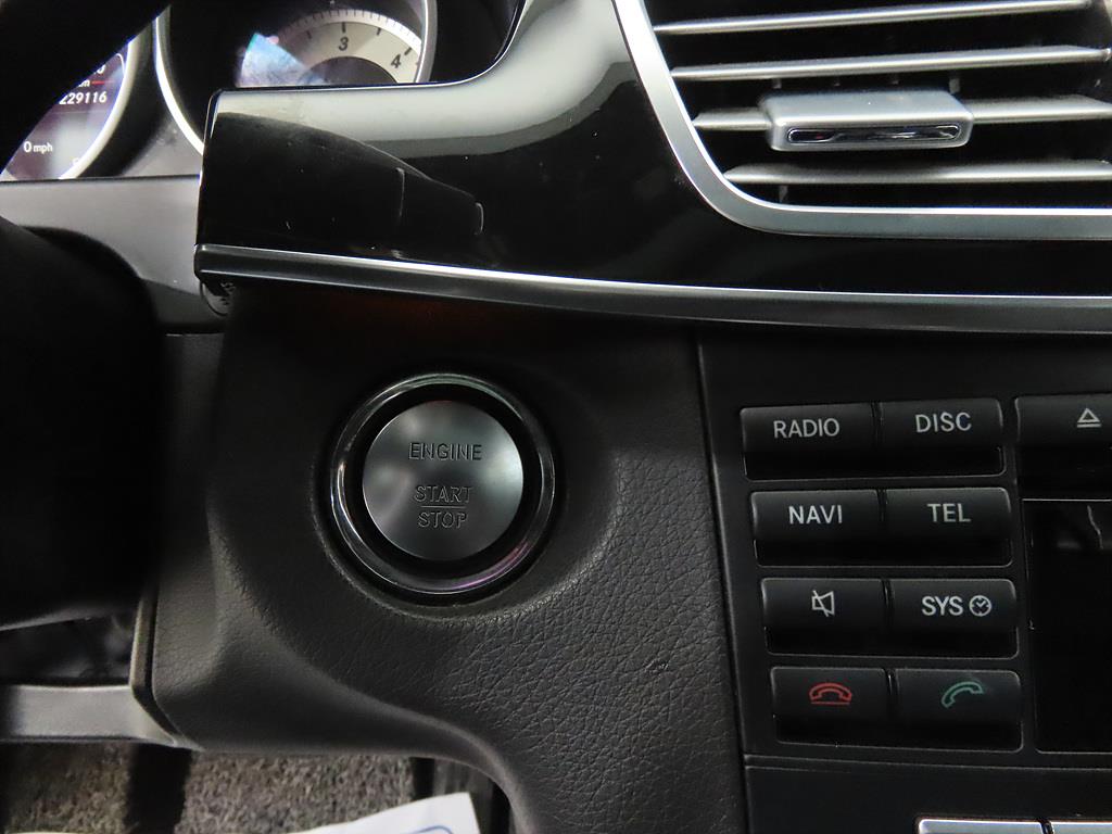 Mercedes Benz E class 2015 Plateado - Importación desde Corea - HF Imports Iquique - Foto 13