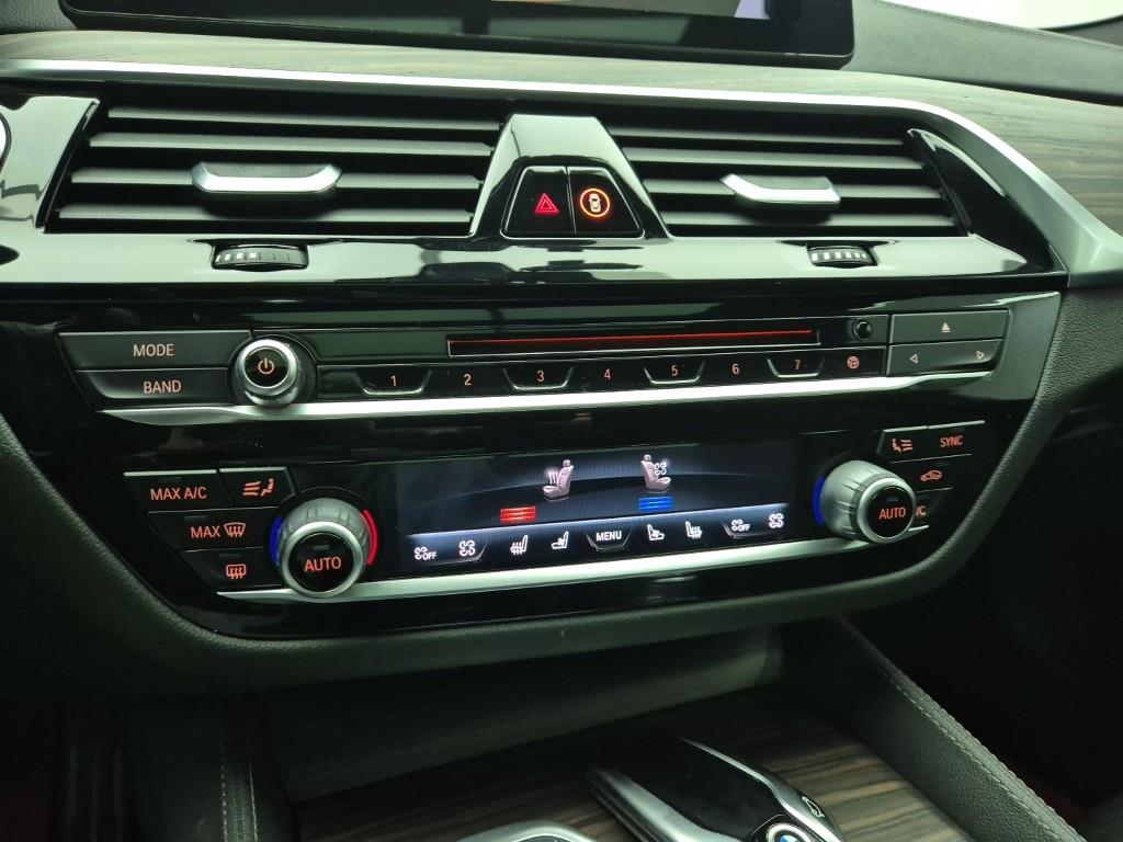 BMW 5 Series - Vista 10
