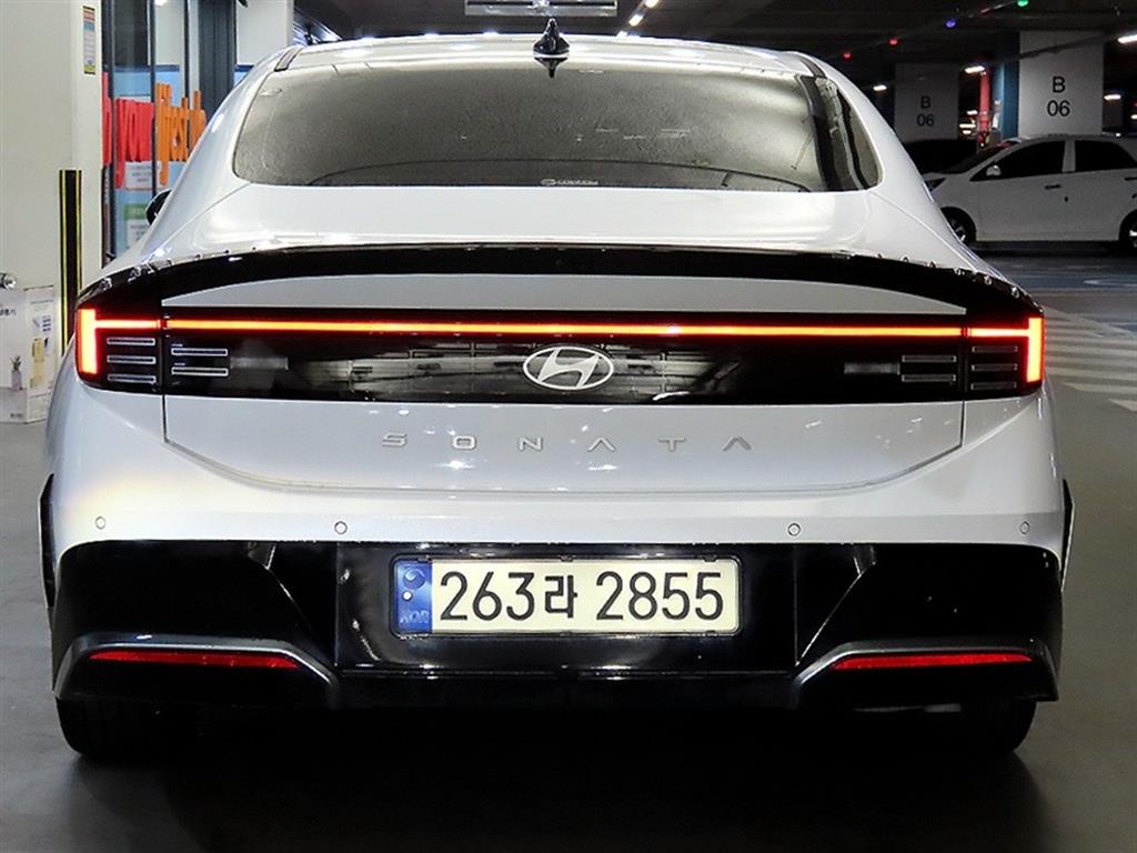 HYUNDAI Sonata - Vista 5