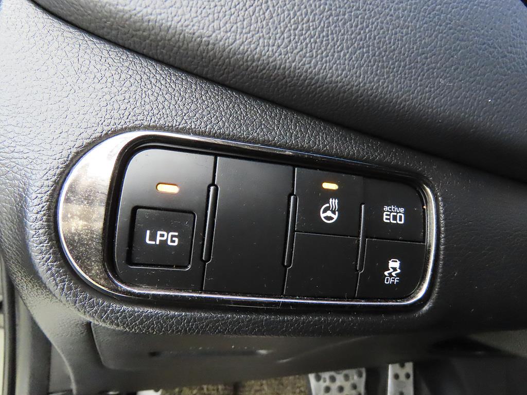 KIA Carens 2015 Gris - Importación desde Corea - HF Imports Iquique - Foto 15