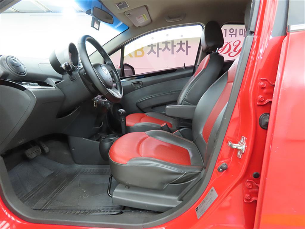 Chevrolet Spark - Vista 5