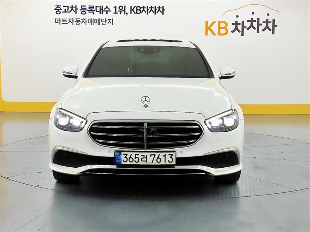 Mercedes Benz E class 2021 - Importación desde Corea - HF Imports Iquique - Foto 1