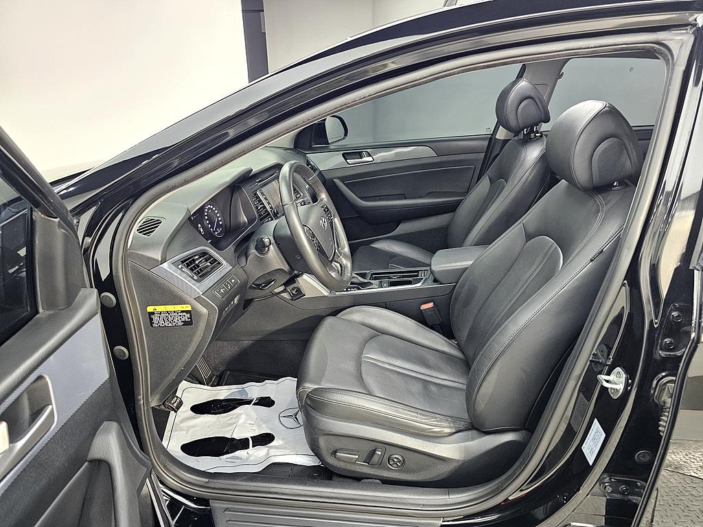 HYUNDAI Sonata - Vista 8