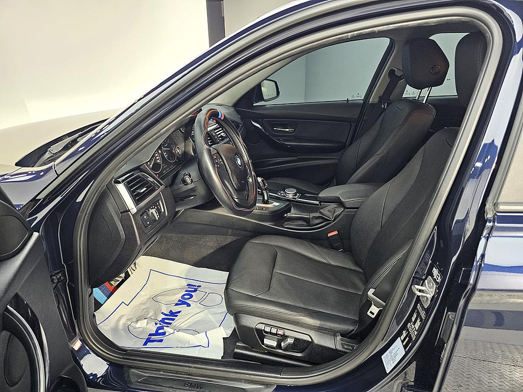 BMW 3 series - Vista 8