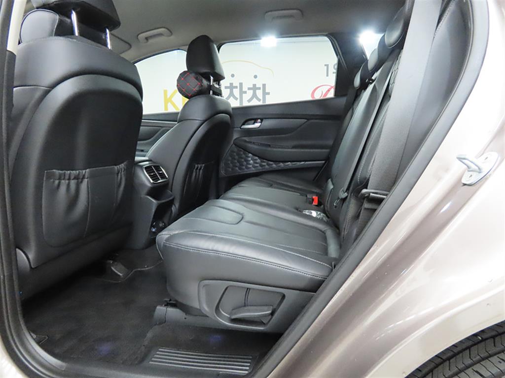 HYUNDAI Santa Fe - Vista 6