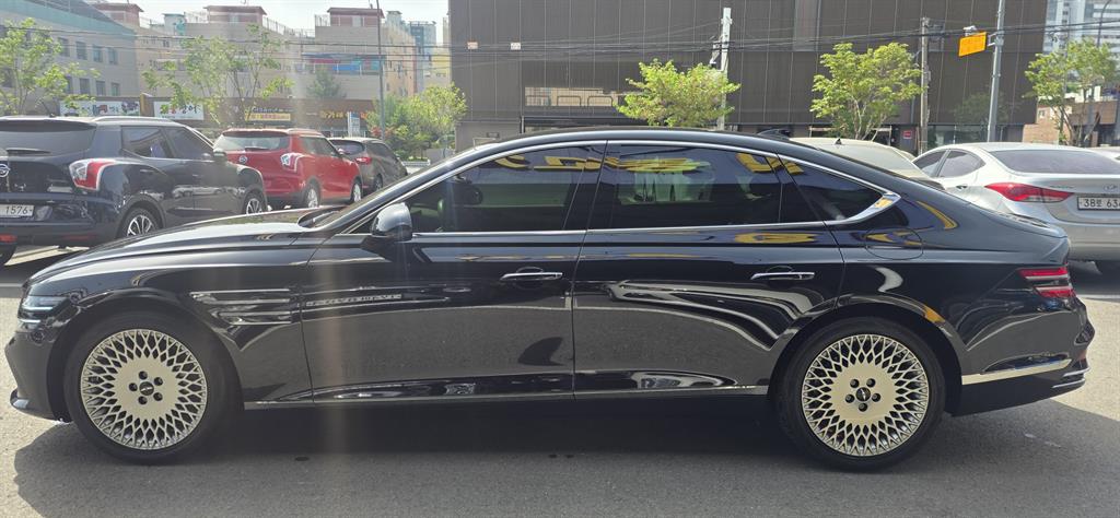 Genesis G80 2024 Negro - Importación desde Corea - HF Imports Iquique - Foto 18