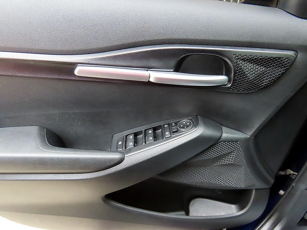 KIA Seltos - Vista 11