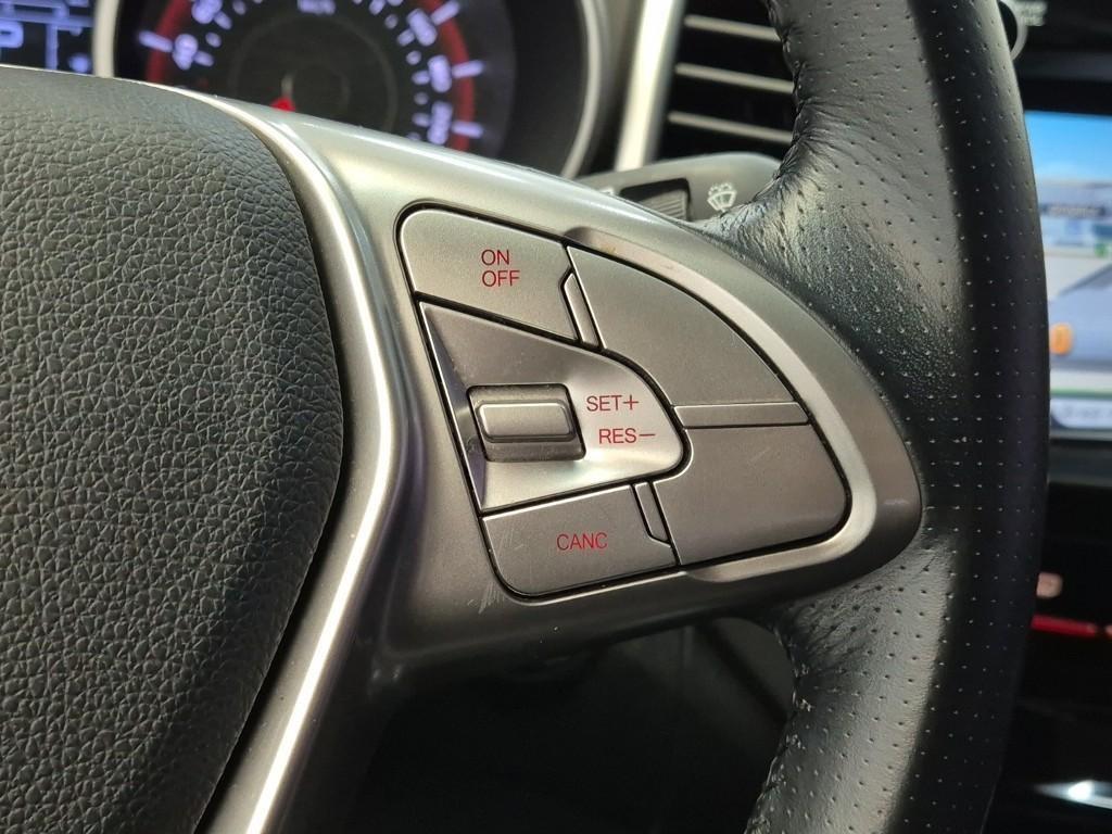 Ssangyong Tivoli 2016 Rojo - Importación desde Corea - HF Imports Iquique - Foto 16