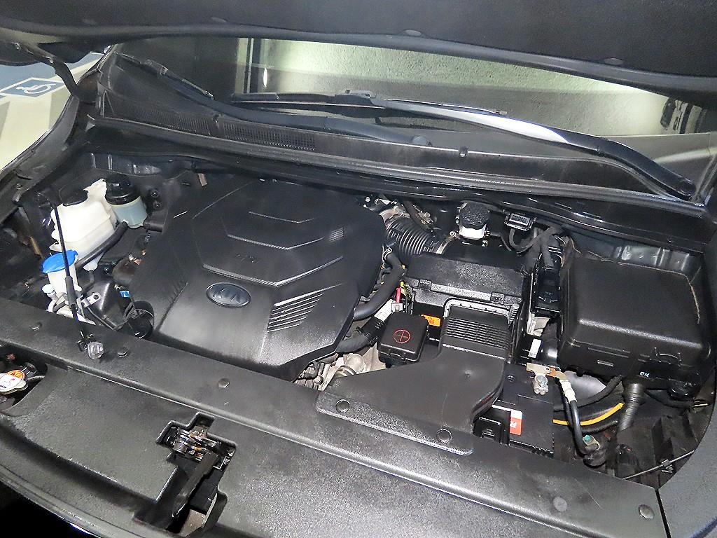 KIA Carnival 2019 Negro - Importación desde Corea - HF Imports Iquique - Foto 19