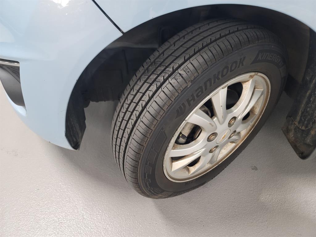 Chevrolet Spark - Vista 10