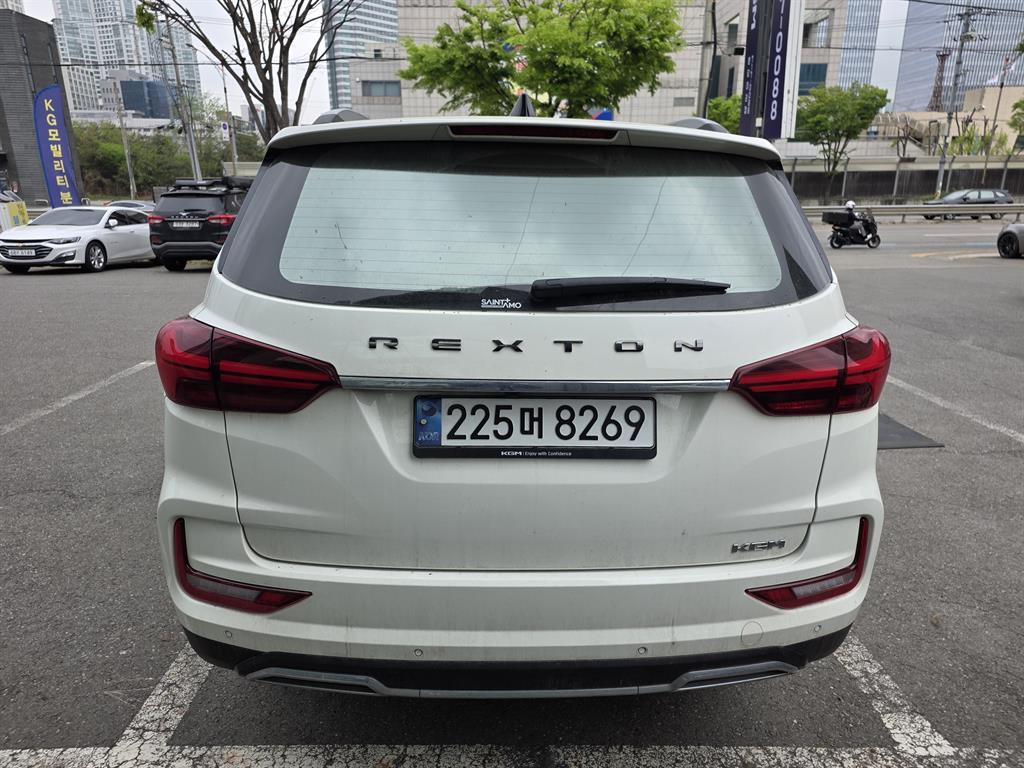 Ssangyong Rexton - Vista 4