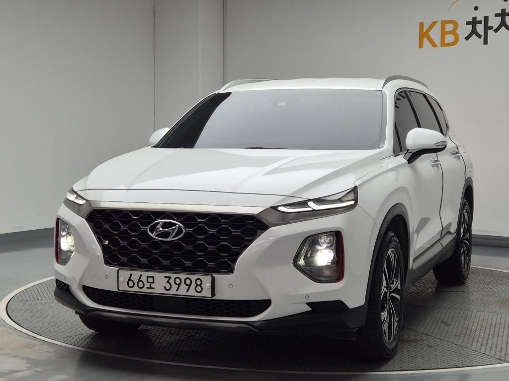 HYUNDAI Santa Fe 2019 Blanco - Importación desde Corea - HF Imports Iquique - Foto 1