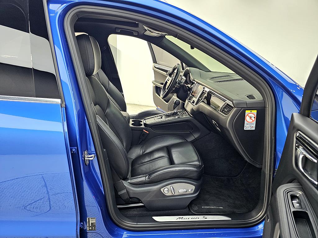 Porsche Macan - Vista 11