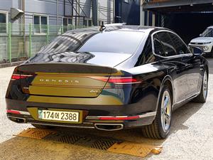 Genesis G90 - Vista 8