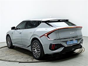 KIA EV6 - Vista 8