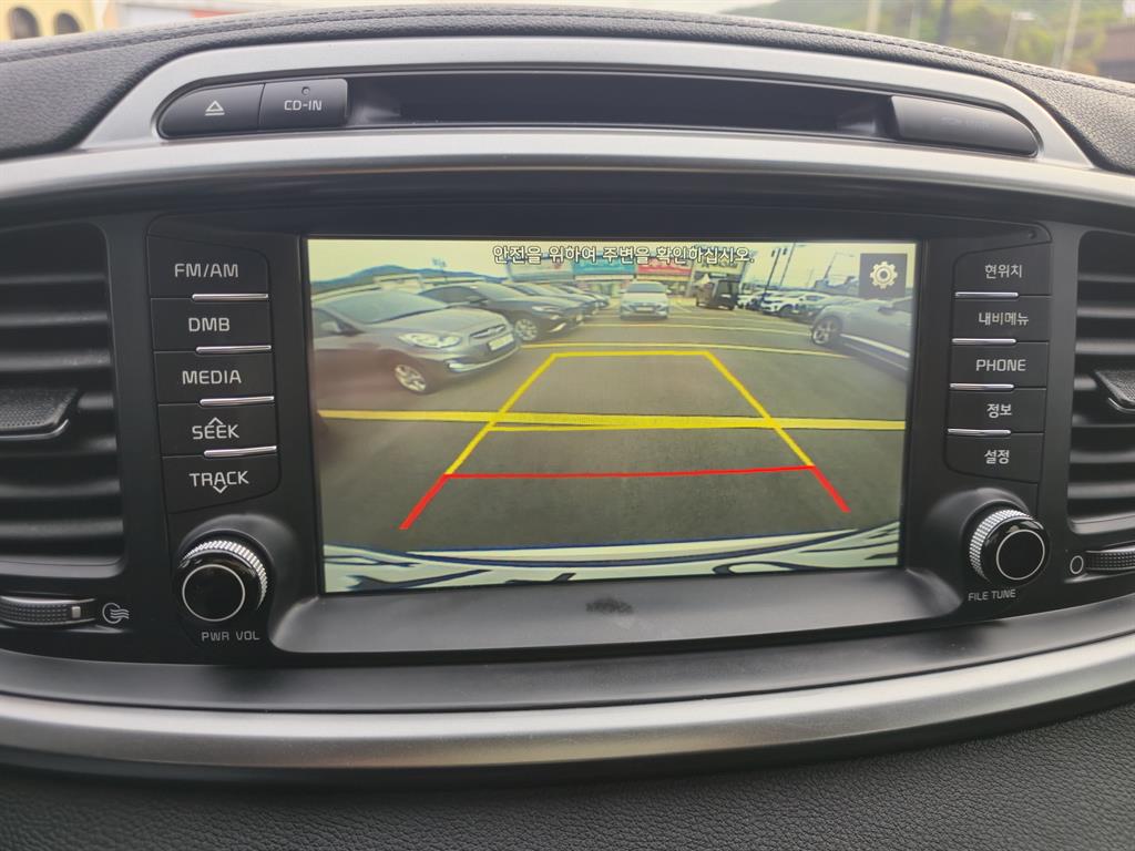 KIA Sorento 2016 Blanco - Importación desde Corea - HF Imports Iquique - Foto 17