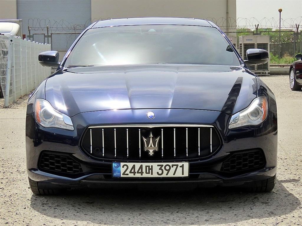 Maserati Quattroforte 2021 Negro - Importación desde Corea - HF Imports Iquique - Foto 1