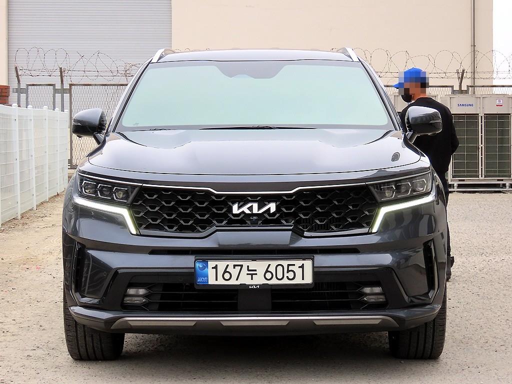 KIA Sorento 2022 Gris - Importación desde Corea - HF Imports Iquique - Foto 1