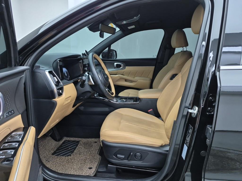KIA Sorento - Vista 11