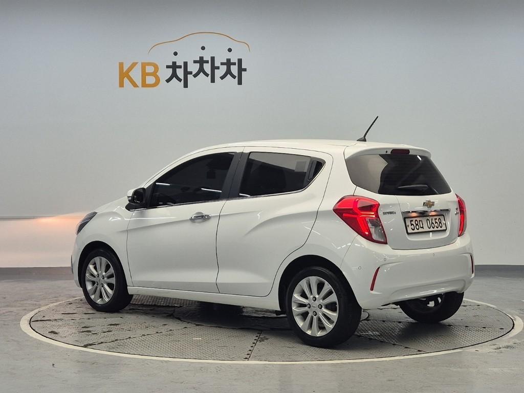 Chevrolet Spark - Vista 2